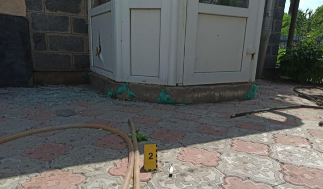 Подорвал гранату, которую держал в руке: под Харьковом мужчина пытался уйти из жизни