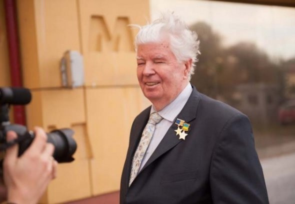 Ушел из жизни отец Петра Порошенко