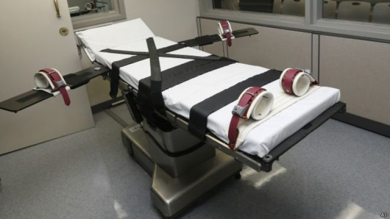 В США возобновляют смертные казни: за что осуждены преступники