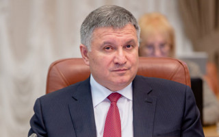Зеленский назвал условия отставки Авакова