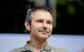 Уход Вакарчука: что решила Рада