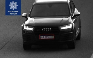 «Летел» со скоростью 207 км/ч: полиция показала нарушителя на Audi Q7