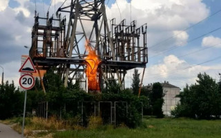 В Киеве несколько улиц остались без электричества: что произошло