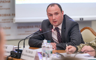 Замглавы МИД Божок собрался уйти с должности ради прозрачного расследования по делу Порошенко