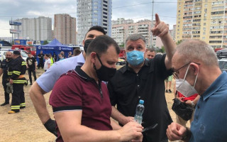 В МВД сообщили о двух версиях взрыва в столичной многоэтажке