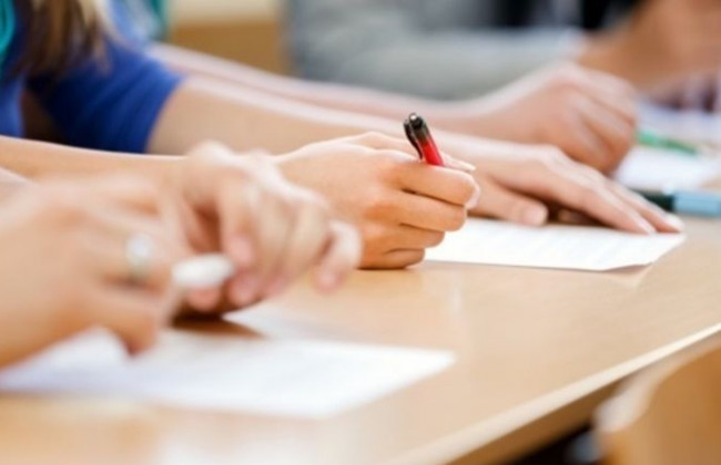 В МОН озвучили дати повернення коштів за пробне ЗНО