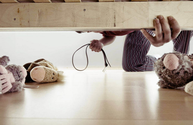 Мачуха за постійні побої 6-річного пасинка проведе два роки за гратами