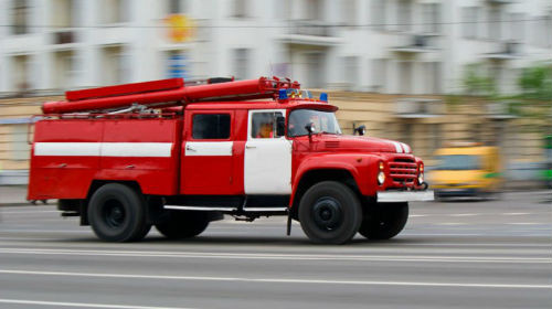 В Киеве вспыхнул пожар в жилом доме