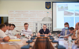 Децентралізація: підкомітет Ради обговорив проблемні питання Чернігівської та Київської областей