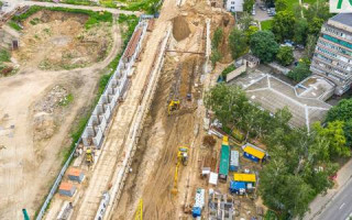 Киянам показали, як будують метро на Виноградар з висоти пташиного польоту