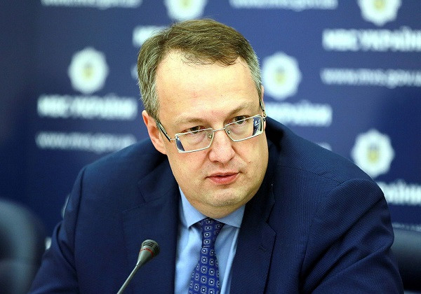 Украинцев хотят жестче наказывать за оскорбление полицейских