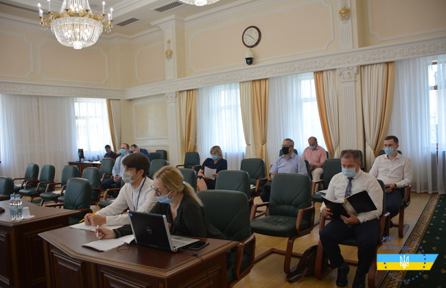 Вища рада правосуддя звільнила у відставку чотирьох суддів