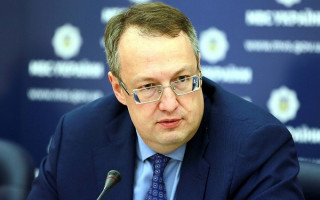 Украинцев хотят жестче наказывать за оскорбление полицейских