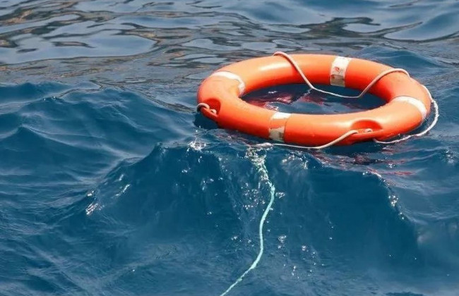 На пляже в Одессе спасли двух девушек: одна уплыла слишком далеко, вторая — хотела покончить с собой