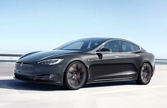 Долгоиграющая Tesla Model S: теперь 647 км на одной зарядке