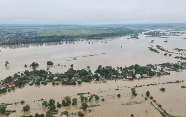 Украинцев предупредили о новых паводках: где ожидать
