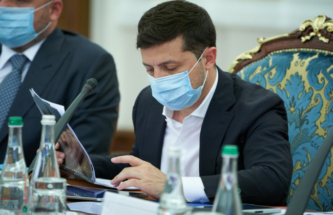 У Зеленського  представили законопроект щодо «інвестиційних нянь»