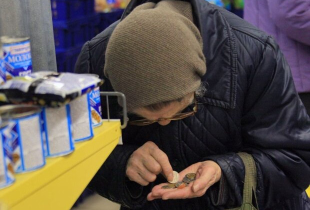 Комитет Третьяковой рекомендовал отвязать минималку от прожиточного минимума и ввести систему налогообложения доходов домохозяйств