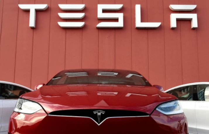 Tesla обошла Toyota и теперь является самым дорогим автопроизводителем