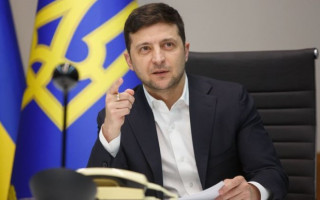 Сколько украинцев недовольны работой Зеленского: опрос