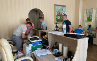 Протистояння між Радою адвокатів Київської області та НАБУ триває: результати обшуків