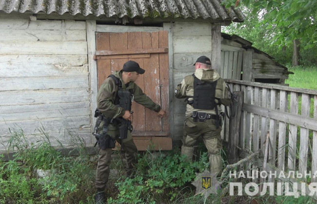 Устроил резню в Житомирской области: копы задержали подозреваемого в столице