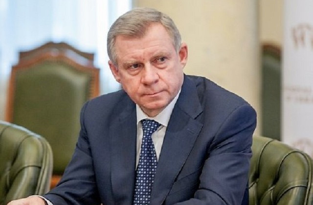 На Нацбанк здійснювався політичний тиск: голова НБУ Яків Смолій виступив у Раді