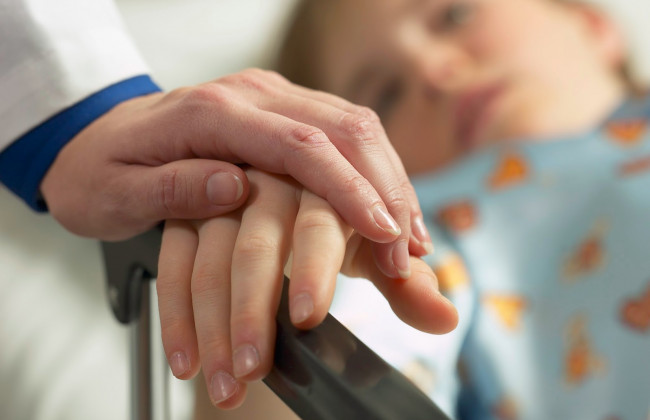 В Одессе от ожогов умерла 5-летняя девочка: мать поздно вызвала медиков