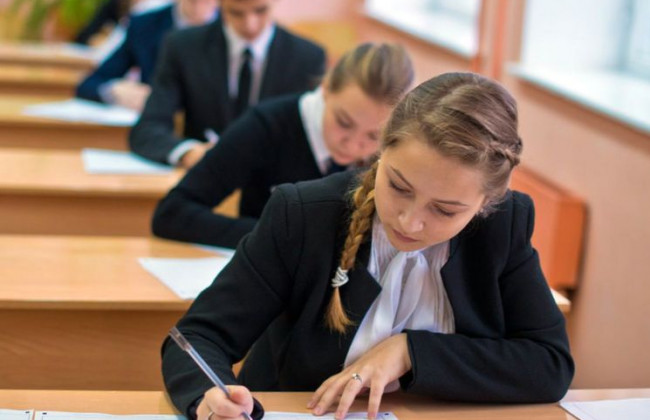 Важкі завдання і невідповідність навчальній програмі: чим незадоволені в ЗНО майбутні правники