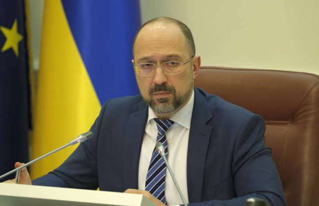 Шмыгаль назвал идею взимания с селян налога в 6000 грн за пай преждевременной