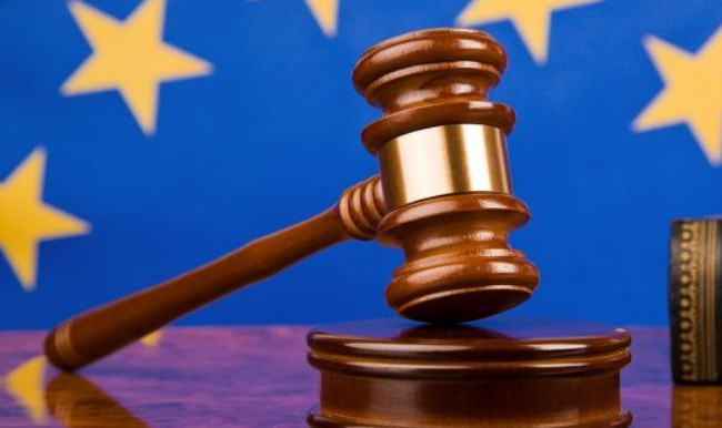 Критика та образа суду: ЄСПЛ нагадав про особливу роль інституту адвокатури