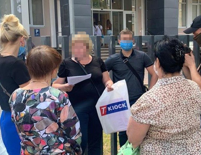 На Київщині на хабарі затримали начальника ЦНАП