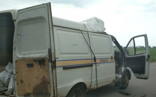 Взрыв автомобиля «Укрпочты» в Полтавской области: полиция задержала налетчиков