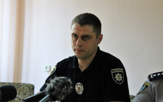 Снимал нарушение карантина: у замначальника полиции Николаевской области отобрали телефон