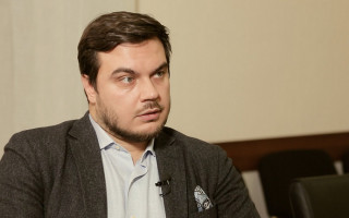 Слуги народу готові до зростання цін та девальвації