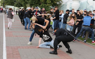 У Білорусі затримали більше 250 учасників протестів