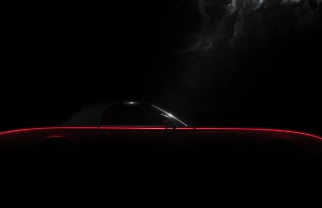 Итальянцы готовят к выпуску хрустальное авто: первые подробности