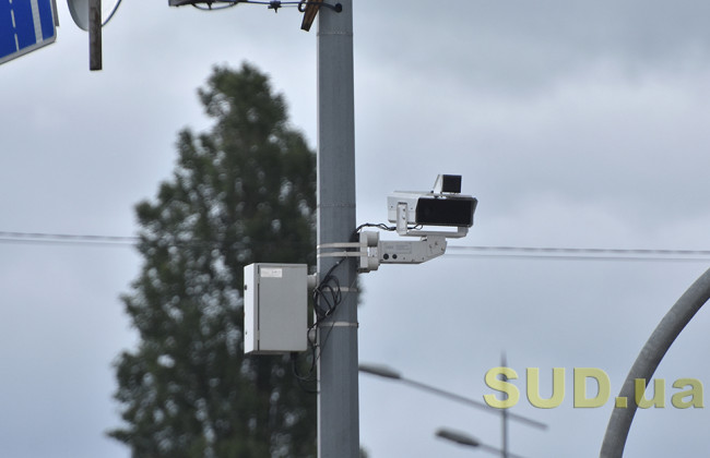 В Украине начали «отлавливать» автомобили должников, видео