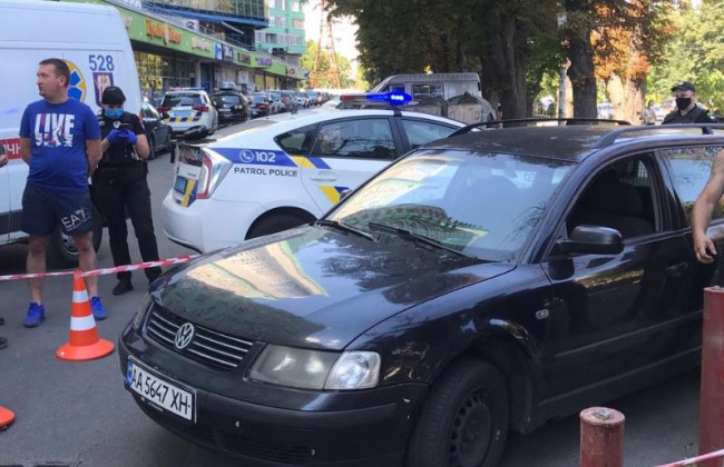 В столице пассажир подстрелил таксиста, видео