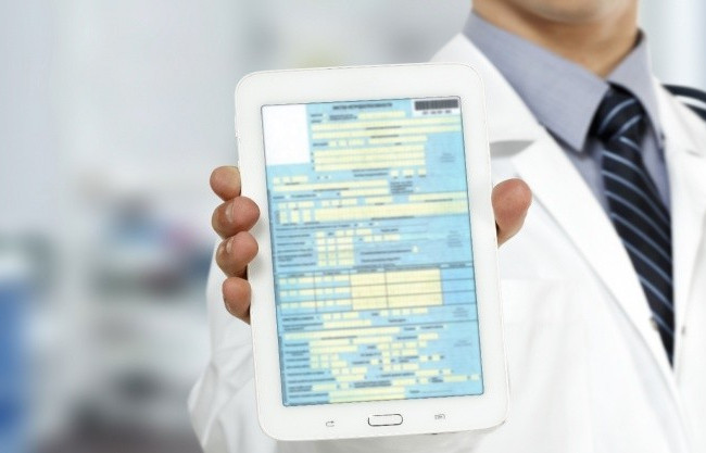 Замминистра Минздрава сообщил, когда запустят е-больничные