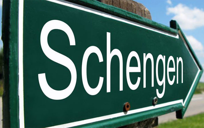 Одна з країн ЄС може відкрити Шенген для українців