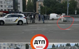 В Киеве нашли очередной подозрительный чемодан: на этот раз — на Соломенке