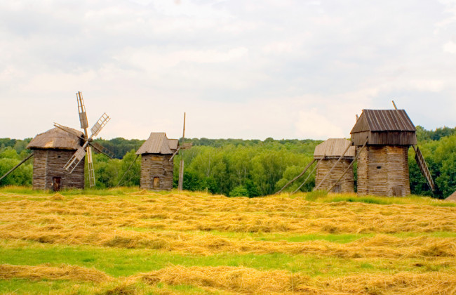 Киевский суд запретил строительство на территории музея Пирогово