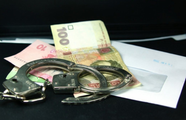 Ексдиректора оборонного підприємства підозрюють у розтраті 5 млн гривень