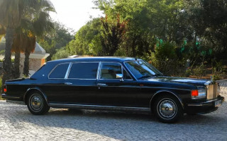 У Києві продають рідкісний лімузин Rolls-Royce