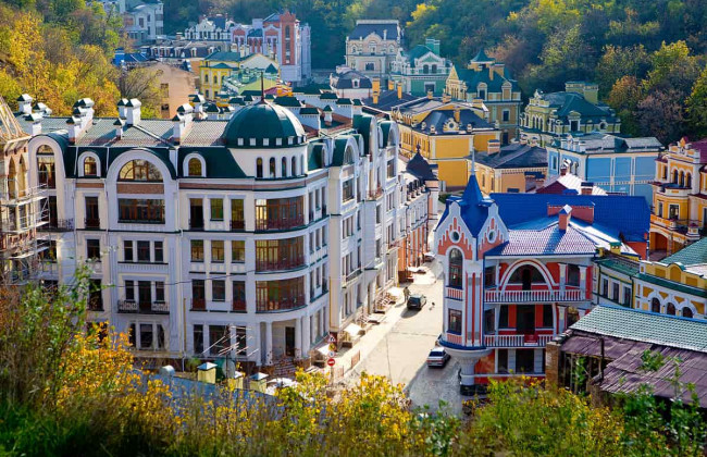 У житловому будинку Києва стався вибух