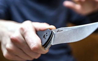 Киевский бездомный пытался зарезать женщину