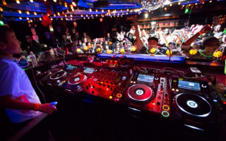 В Украине закрыли 37 ночных клубов за нарушение карантина, — МВД