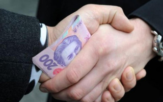 На Львівщині прикордонник вимагав гроші з підлеглих: триває слідство