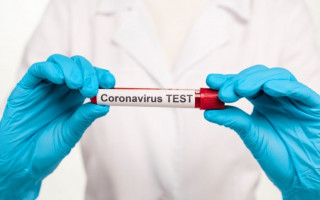 Одна з країн ЄС безкоштовно тестуватиме прибулих українців на  COVID-19